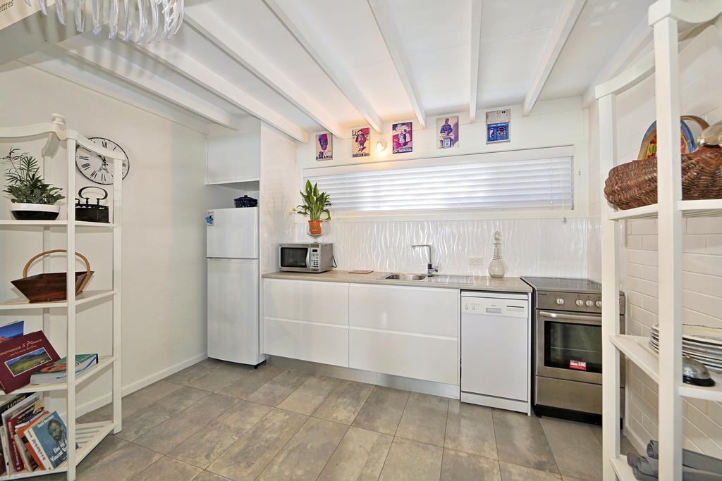 Hotel ZEN Beach Retreat Bargara Exterior foto