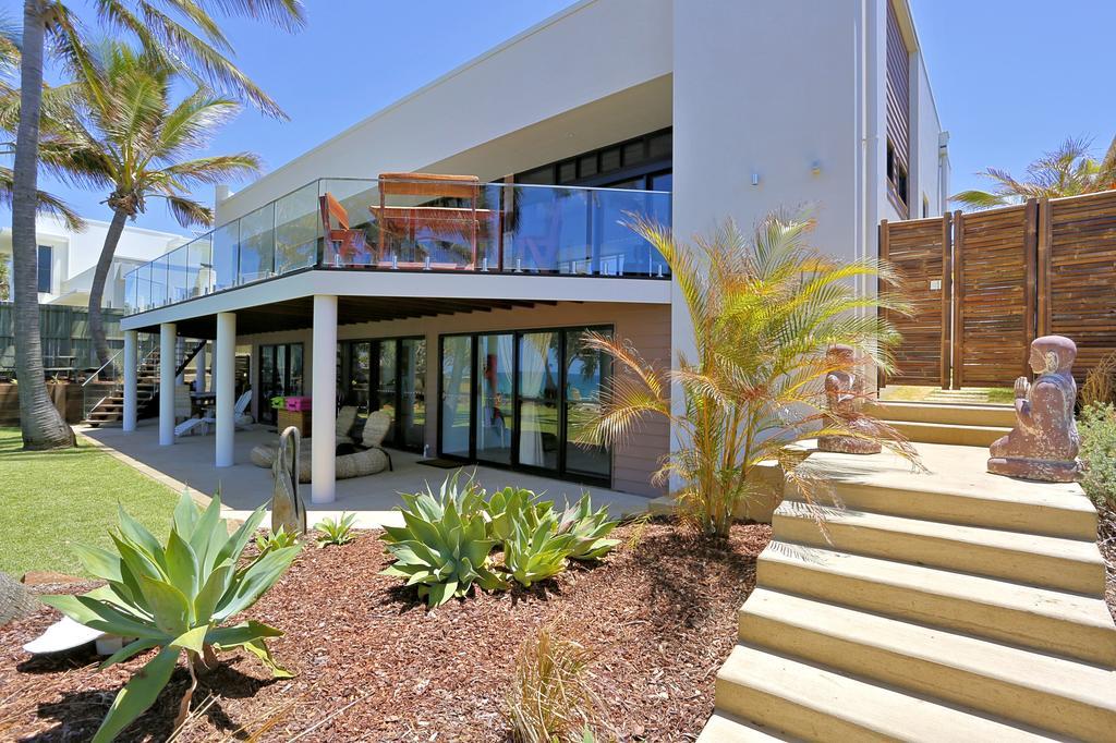 Hotel ZEN Beach Retreat Bargara Exterior foto