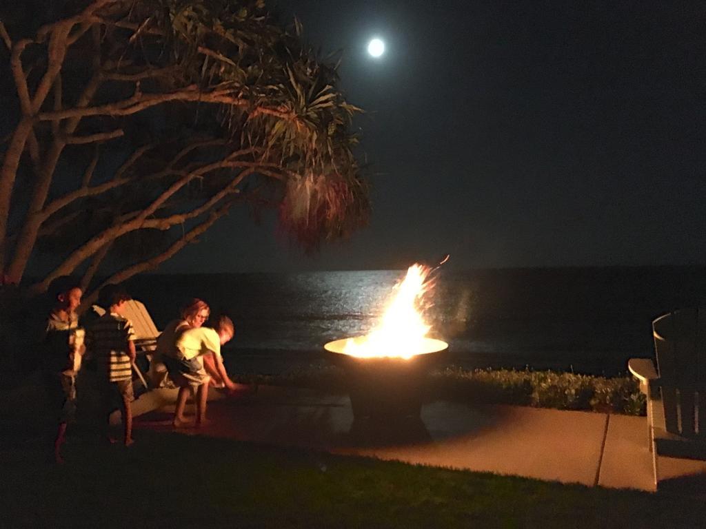 Hotel ZEN Beach Retreat Bargara Exterior foto